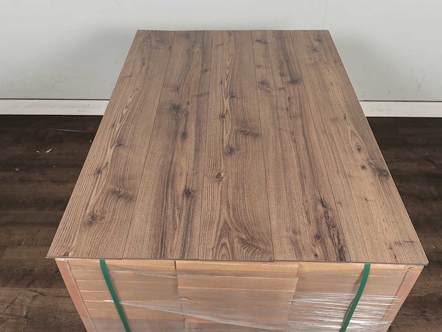 127 m2 laminaat plank - 1383 x 193 x 8 mm - afbeelding 3 van  4