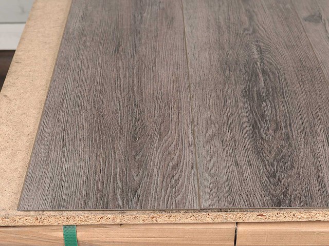 127 m2 pvc click plank met xps onderlaag - 1290 x 203 x 5,5 mm - afbeelding 2 van  4