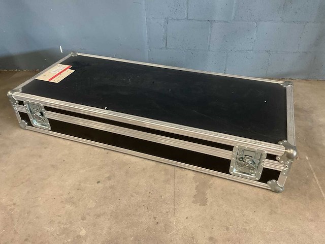 1280mm led rigging bar (4x) - afbeelding 3 van  3