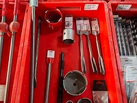 12x diverse boren/beitels en gatenzagen o.a. bosch, kelfort