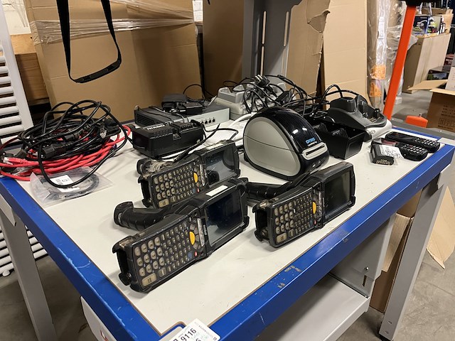 12x diversen w.o. handheld computer en labelprinters w.o. symbol, dymo - afbeelding 1 van  6