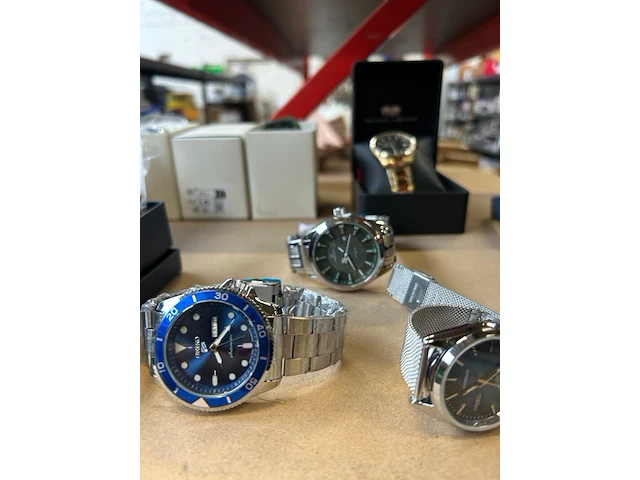 12x horloge w.o. casio, seiko, timex - afbeelding 9 van  9