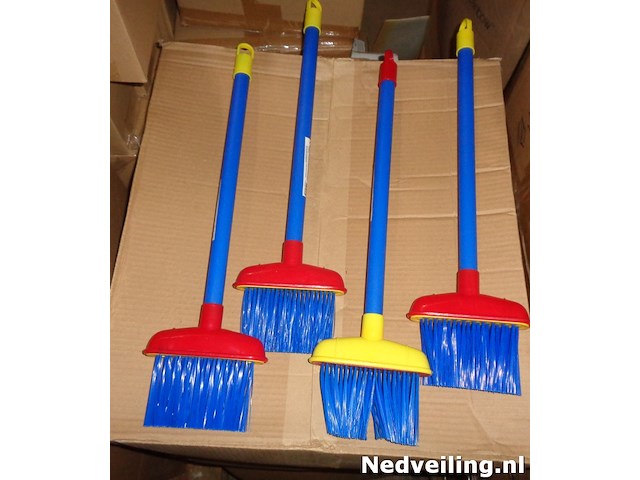 12x kinderbezem - afbeelding 1 van  3