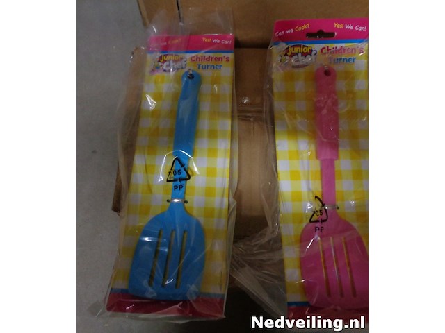 12x nylon spatel voor kinderen 2 assori - afbeelding 1 van  5