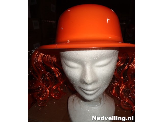12x oranje hoedje met haar - afbeelding 1 van  5