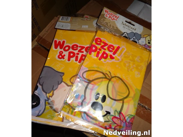 12x tafelkleed 130x180cm woezel en pip - afbeelding 3 van  3
