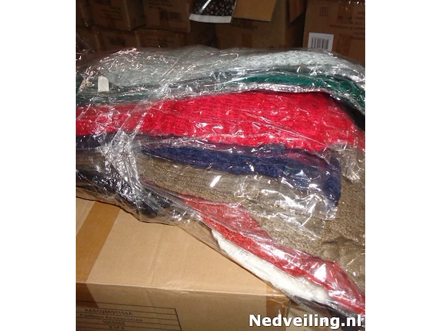 12x wintersjaals in diverse kleuren - afbeelding 3 van  3