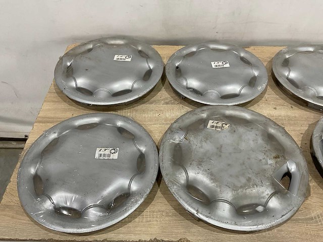 13” en 14” - partij wieldoppen - afbeelding 3 van  5