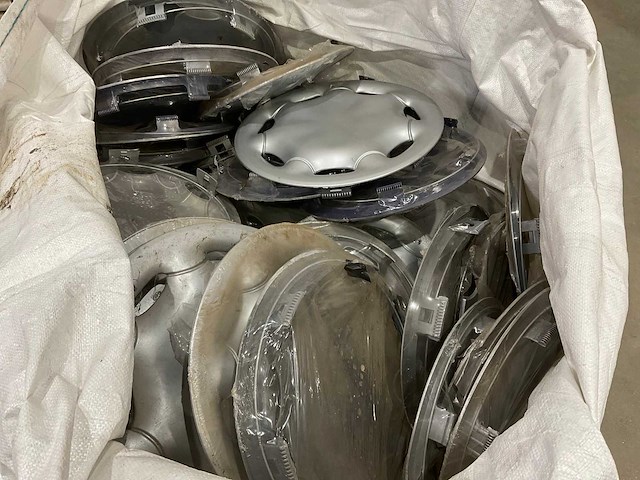 13” en 14” - partij wieldoppen - afbeelding 5 van  5