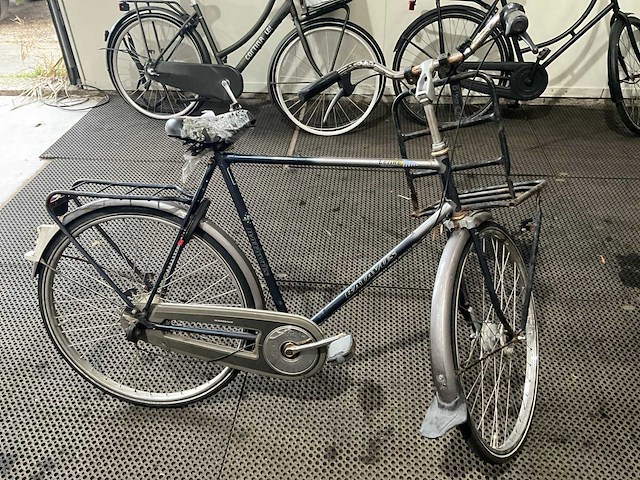 13 fietsen oa cortina l4 batavus en spirit - afbeelding 17 van  29