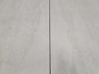 13 m2 laminaat tegel - 635 x 327 x 8 mm - afbeelding 1 van  3