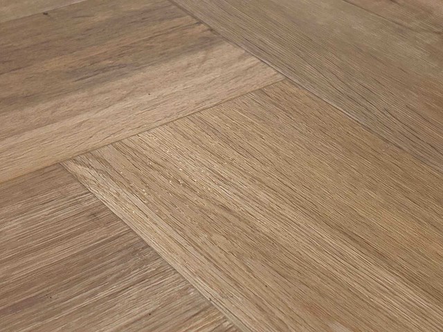 13 m2 pvc click visgraat -750 x 125 x 6 mm - afbeelding 1 van  3