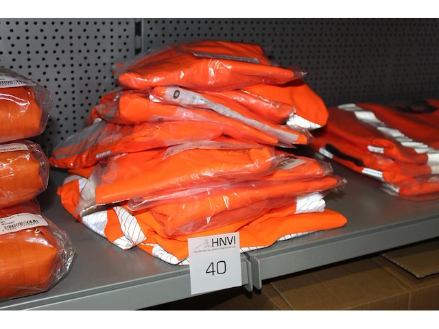 13 mwear poloshirts oranje in diverse maten. totaal 13 stuks - afbeelding 2 van  3