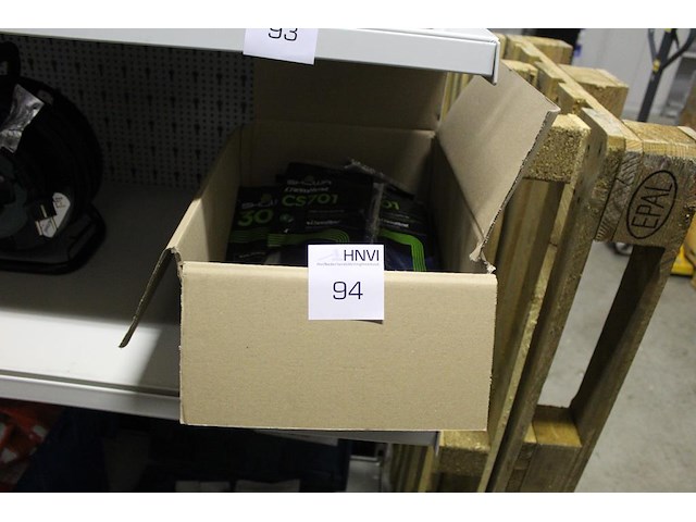 13 paar werkhandschoen in diverse kleuren en maten - afbeelding 1 van  3