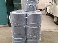 13 rol papieren doeken - afbeelding 1 van  4