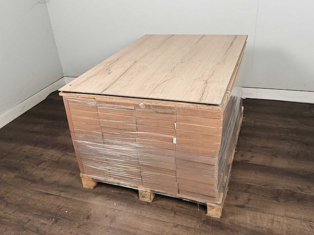 130 m2 laminaat plank watervast - 1383 x 193 x 7 mm - afbeelding 4 van  4