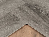 131 m2 pvc spc click visgraat met xps onderlaag - 640 x 128 x 6 mm - afbeelding 3 van  4