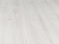 134 m2 laminaat plank - 1383 x 193 x 8 mm - afbeelding 1 van  4