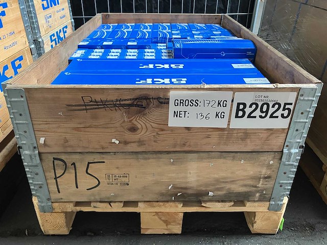 136 kg net automotive bearings from skf - afbeelding 1 van  3