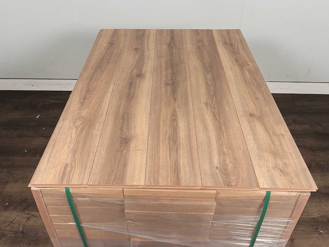 136 m2 laminaat plank - 1383 x 193 x 7 mm - afbeelding 3 van  4