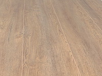 137 m2 laminaat plank - 1383 x 244 x 8 mm - afbeelding 1 van  4