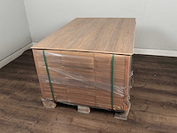 137 m2 laminaat plank - 1383 x 244 x 8 mm - afbeelding 4 van  4