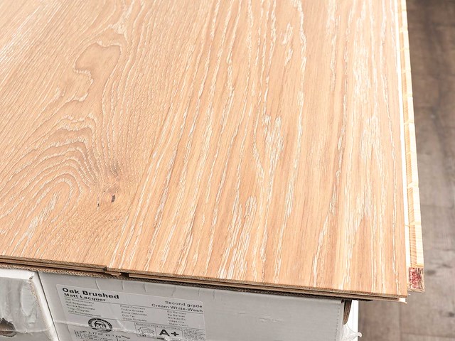 138 m2 parket eiken xl mutliplank - 2200 x 180 x 14 mm - afbeelding 2 van  4