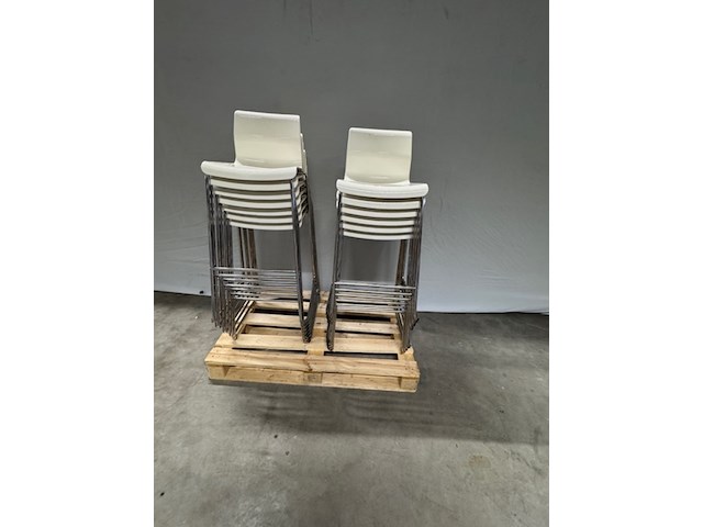 13x barkruk ikea, wit - afbeelding 1 van  4