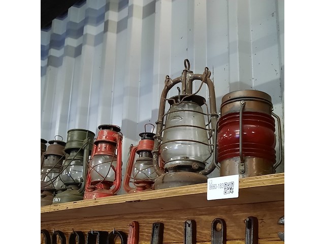 13x diverse stormlantaarns - afbeelding 3 van  9