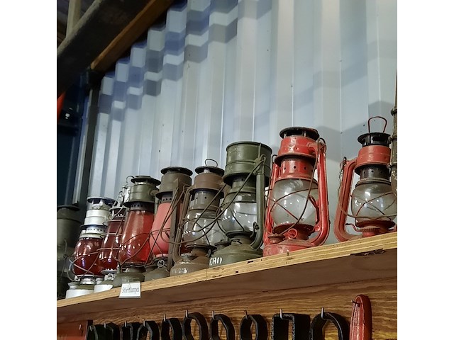 13x diverse stormlantaarns - afbeelding 4 van  9