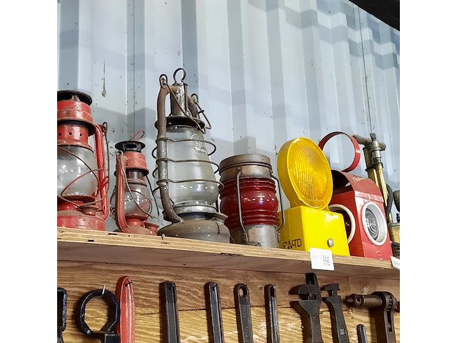 13x diverse stormlantaarns - afbeelding 9 van  9