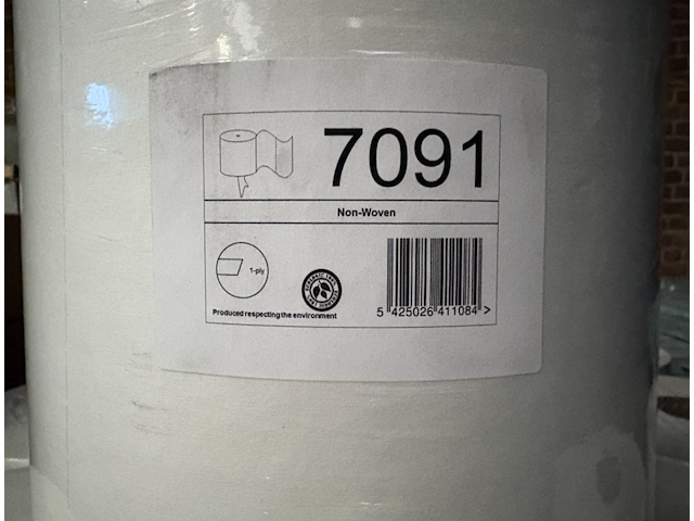 13x papierrol non-woven - afbeelding 3 van  4