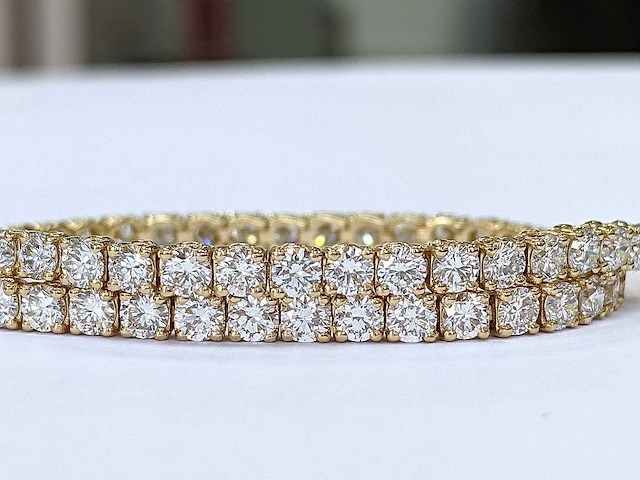 14 karaat geelgouden armband met 6,74 crt. diamant - afbeelding 6 van  10