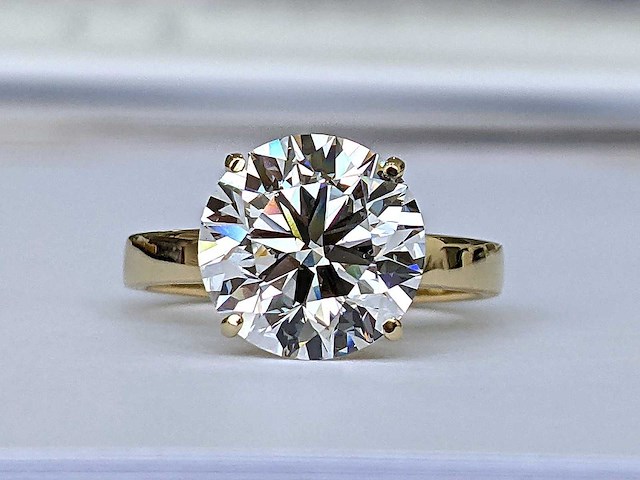 14 karaat geelgouden ring met 5,00 ct. diamant - afbeelding 9 van  11