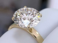14 karaat geelgouden ring met 5,00 ct. diamant