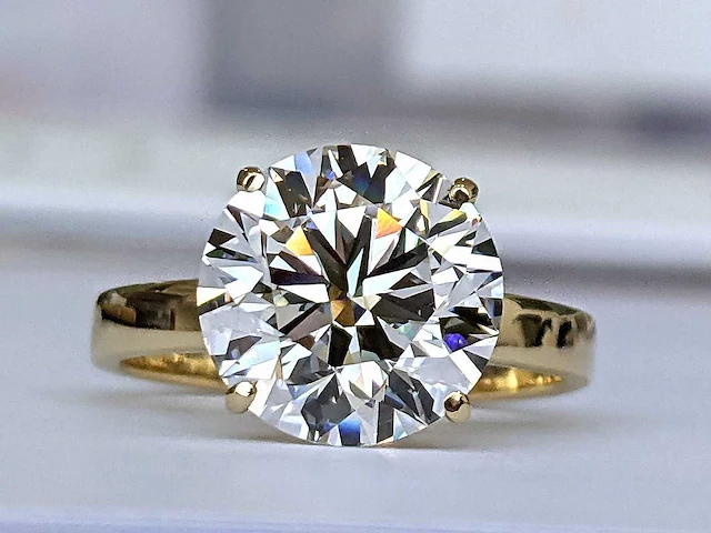 14 karaat geelgouden ring met 5,00 ct. diamant - afbeelding 8 van  11