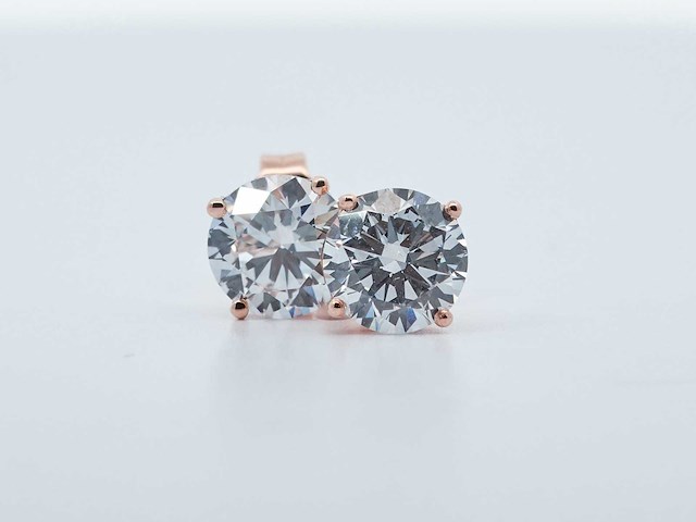 14 karaat roségouden oorstekers met 2,20 crt. diamant - afbeelding 7 van  7
