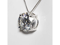 14 karaat wit gouden ketting met 5,09 crt diamant