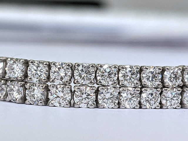 14 karaat witgouden armband met 5,01 crt. diamant - afbeelding 5 van  7