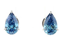 14 karaat witgouden oorstekers met 2,04 ct. diamant