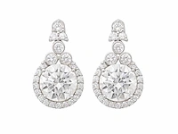 14 karaat witgouden oorstekers met 3,74 ct. diamant