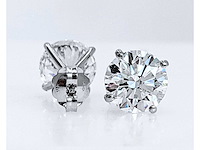 14 karaat witgouden oorstekers met 4,00 crt diamant - afbeelding 4 van  5