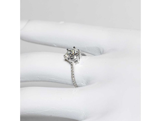 14 karaat witgouden ring met 2,01 ct. diamant - afbeelding 5 van  14