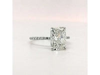 14 karaat witgouden ring met 2,10 ct. diamant