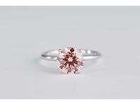 14 karaat witgouden ring met 2,11 crt. diamant