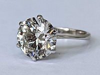 14 karaat witgouden ring met 3,04 crt diamant