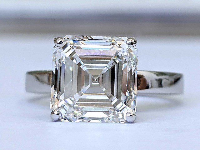 14 karaat witgouden ring met 5,22 crt. diamant - afbeelding 1 van  9