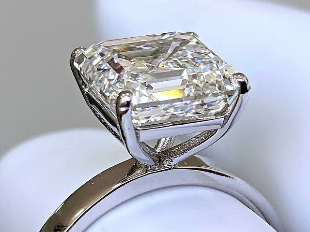 14 karaat witgouden ring met 5,22 crt. diamant - afbeelding 7 van  9