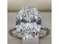 14 karaat witgouden ring met 9,86 ct. diamant