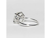 14 krt wit gouden ring met diamant 5,01 crt